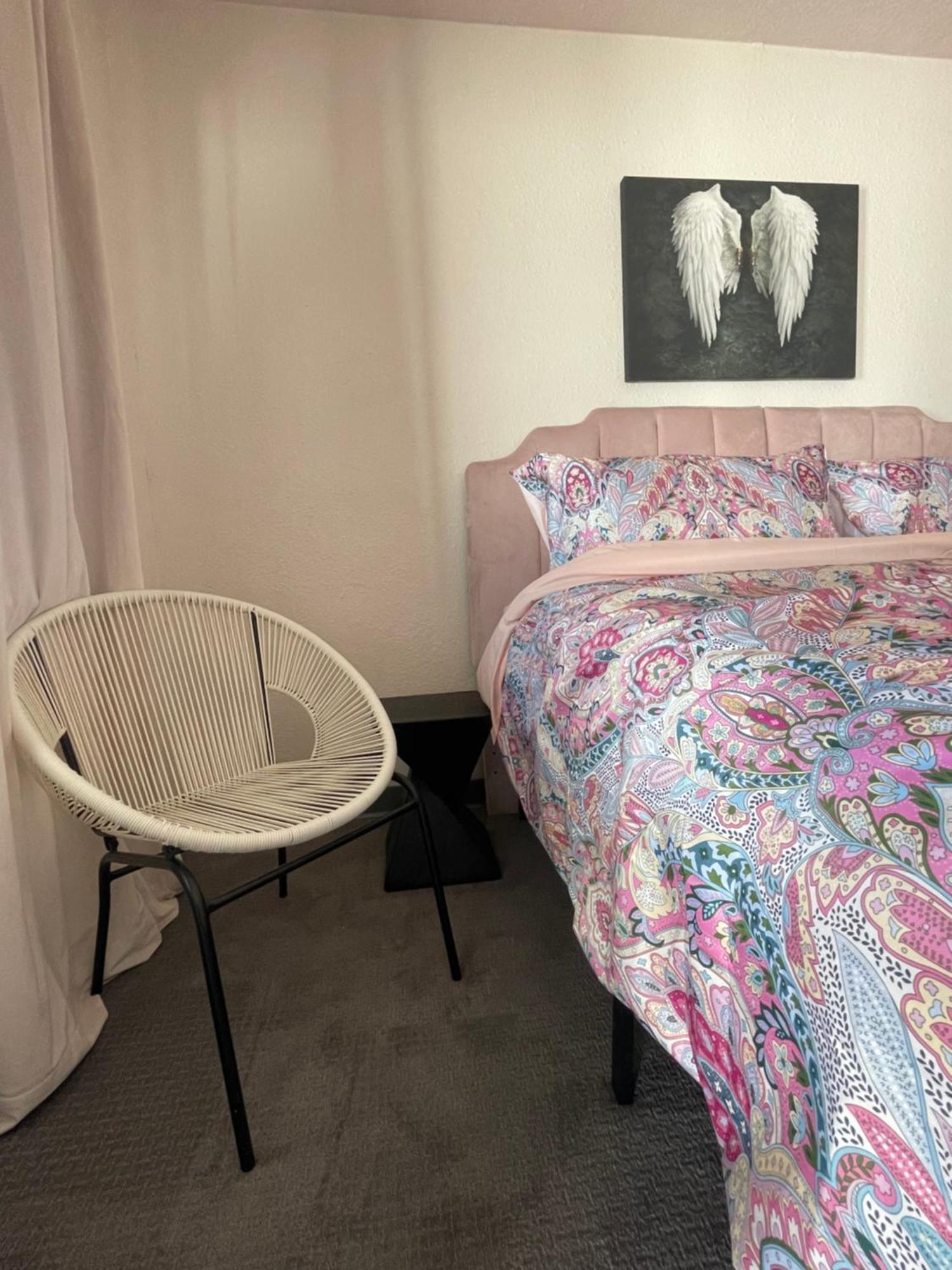 Rainbow Motel Greeley Bagian luar foto