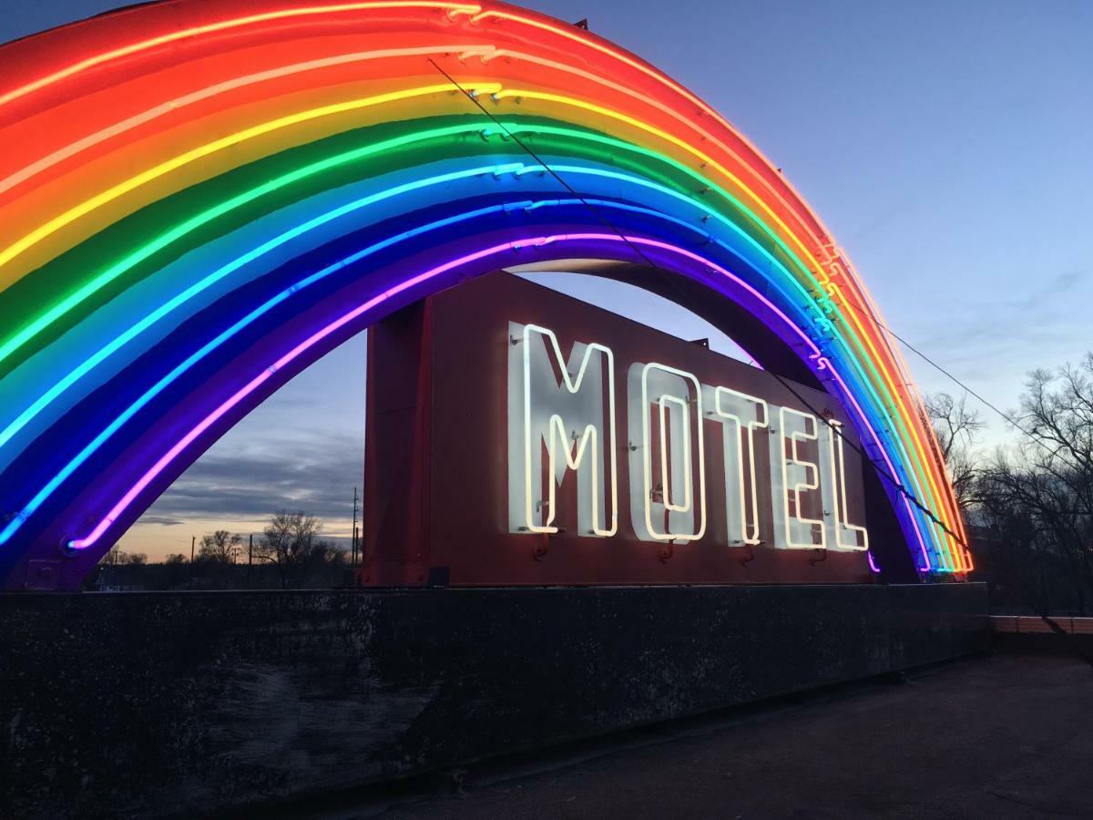Rainbow Motel Greeley Bagian luar foto